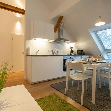 Wohnen Zu Hause * Essen